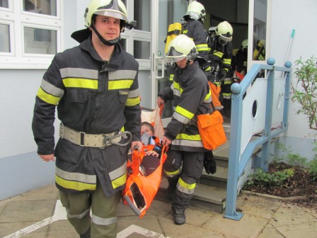 Feuerwehr&uuml;bung