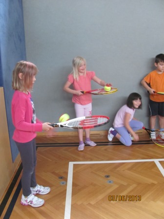 "Schnupper-Tennis"