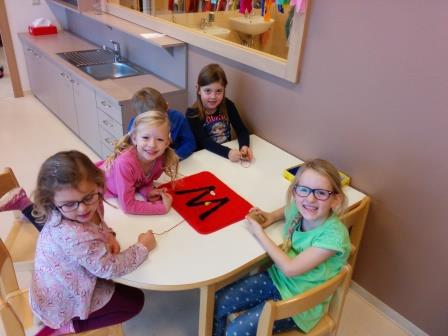 1a und 1b im Kindergarten